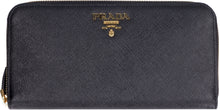 Load image into Gallery viewer, Zip-around leather wallet
