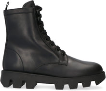 Load image into Gallery viewer, Leather combat boots
