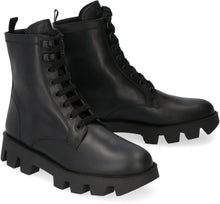 Load image into Gallery viewer, Leather combat boots
