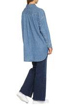 Carica l'immagine nel visualizzatore di Gallery, Camicia in denim
