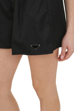 Carica l'immagine nel visualizzatore di Gallery, Shorts in Re-nylon
