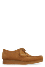 Carica l'immagine nel visualizzatore di Gallery, Scarpe stringate Wallabee in pelle scamosciata
