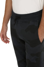 Carica l'immagine nel visualizzatore di Gallery, Track-pants in cotone stampato
