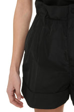 Load image into Gallery viewer, High waist shorts
