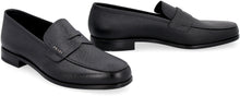 Load image into Gallery viewer, Leather loafers
