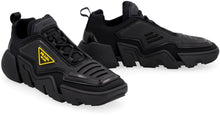 Carica l'immagine nel visualizzatore di Gallery, Sneakers low-top in tessuto tecnico
