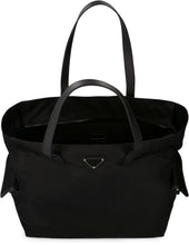 Carica l'immagine nel visualizzatore di Gallery, Borsa shopping in nylon
