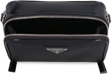 Carica l'immagine nel visualizzatore di Gallery, Messenger bag in pelle e nylon
