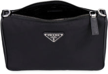 Carica l'immagine nel visualizzatore di Gallery, Messenger bag in pelle e nylon
