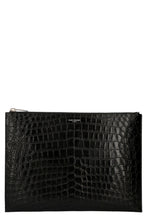 Load image into Gallery viewer, Logo detail flat leather pouch
