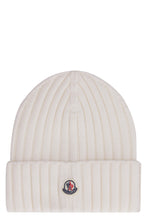Carica l'immagine nel visualizzatore di Gallery, Cappello in maglia di lana a coste
