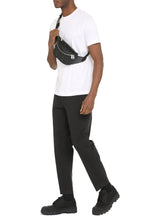 Carica l'immagine nel visualizzatore di Gallery, T-shirt girocollo in cotone
