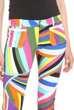 Carica l'immagine nel visualizzatore di Gallery, Pantaloni cropped stampati
