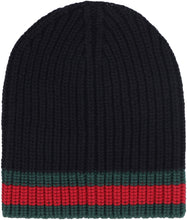 Carica l'immagine nel visualizzatore di Gallery, Cappello in maglia a coste
