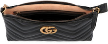 Carica l'immagine nel visualizzatore di Gallery, Wallet on chain GG Marmont in pelle
