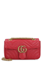 Carica l'immagine nel visualizzatore di Gallery, Mini-bag GG Marmont in pelle matelassé
