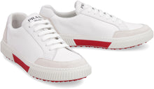 Carica l'immagine nel visualizzatore di Gallery, Sneakers in pelle e suede
