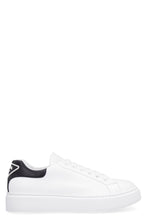 Carica l'immagine nel visualizzatore di Gallery, Sneakers low-top Prada Macro
