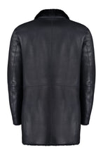 Carica l'immagine nel visualizzatore di Gallery, Cappotto in montone shearling
