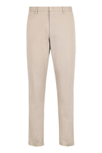 Carica l'immagine nel visualizzatore di Gallery, Pantaloni chino Kaito1 in cotone stretch
