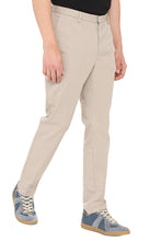 Carica l'immagine nel visualizzatore di Gallery, Pantaloni chino Kaito1 in cotone stretch

