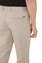 Carica l'immagine nel visualizzatore di Gallery, Pantaloni chino Kaito1 in cotone stretch

