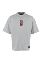 Carica l'immagine nel visualizzatore di Gallery, BOSS x NBA - T-shirt in cotone con logo
