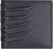 Carica l'immagine nel visualizzatore di Gallery, Portafoglio flap over in pelle

