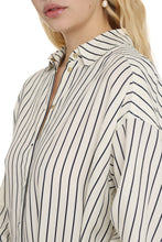 Carica l'immagine nel visualizzatore di Gallery, Camicia lunga Parker a righe
