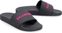 Carica l'immagine nel visualizzatore di Gallery, Slides Sandal Piscine in gomma
