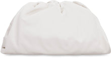 Carica l'immagine nel visualizzatore di Gallery, Clutch Pouch in pelle
