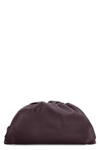 Carica l'immagine nel visualizzatore di Gallery, Clutch The Pouch in pelle
