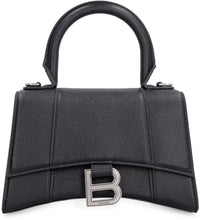 Carica l'immagine nel visualizzatore di Gallery, Mini-bag Hourglass in pelle

