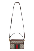 Carica l'immagine nel visualizzatore di Gallery, Messenger bag Ophidia in GG supreme
