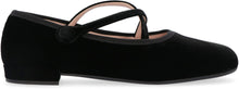 Load image into Gallery viewer, Velvet ballet flats
