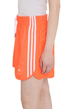 Carica l'immagine nel visualizzatore di Gallery, adidas by Stella McCartney - Shorts sportivi Josie con logo
