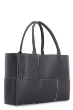 Carica l'immagine nel visualizzatore di Gallery, Tote bag Arco in pelle
