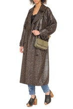 Carica l'immagine nel visualizzatore di Gallery, Trench coat doppiopetto Shelby
