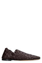 Load image into Gallery viewer, Leather slippers
