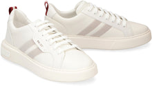 Carica l'immagine nel visualizzatore di Gallery, Sneakers Maxim in pelle
