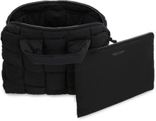 Carica l'immagine nel visualizzatore di Gallery, Tote bag The Padded Tech Case in nylon
