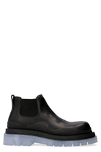 Carica l'immagine nel visualizzatore di Gallery, Chelsea boots BV Tire in pelle
