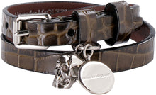 Carica l'immagine nel visualizzatore di Gallery, Bracciale doppio giro in pelle con pendente Skull
