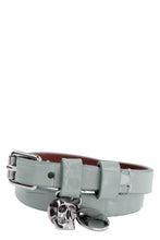 Carica l'immagine nel visualizzatore di Gallery, Bracciale doppio giro in pelle con pendente Skull
