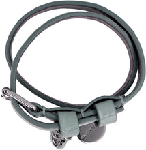 Carica l'immagine nel visualizzatore di Gallery, Bracciale doppio giro in pelle con pendente Skull
