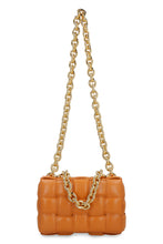 Carica l'immagine nel visualizzatore di Gallery, Borsa The Chain Cassette in pelle
