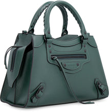 Carica l'immagine nel visualizzatore di Gallery, Borsa a mano Neo Classic City S in pelle

