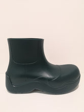 Carica l'immagine nel visualizzatore di Gallery, Puddle Boots in gomma
