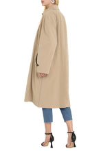 Carica l'immagine nel visualizzatore di Gallery, Car-coat in gabardine
