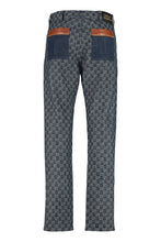 Carica l'immagine nel visualizzatore di Gallery, Jeans straight leg a 5 tasche
